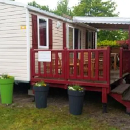 Piscine Privée Hébergement de vacances Gastes