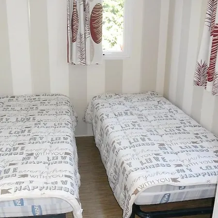 Piscine Privée Hébergement de vacances