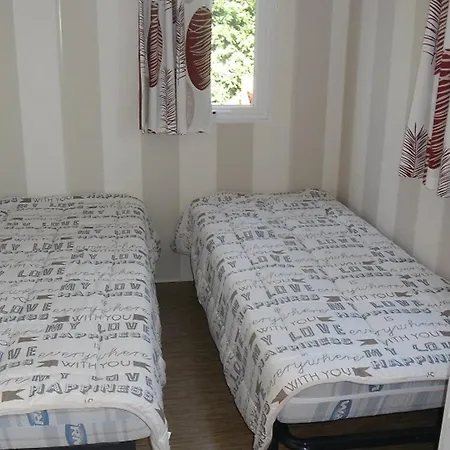 Hébergement de vacances Piscine Privée